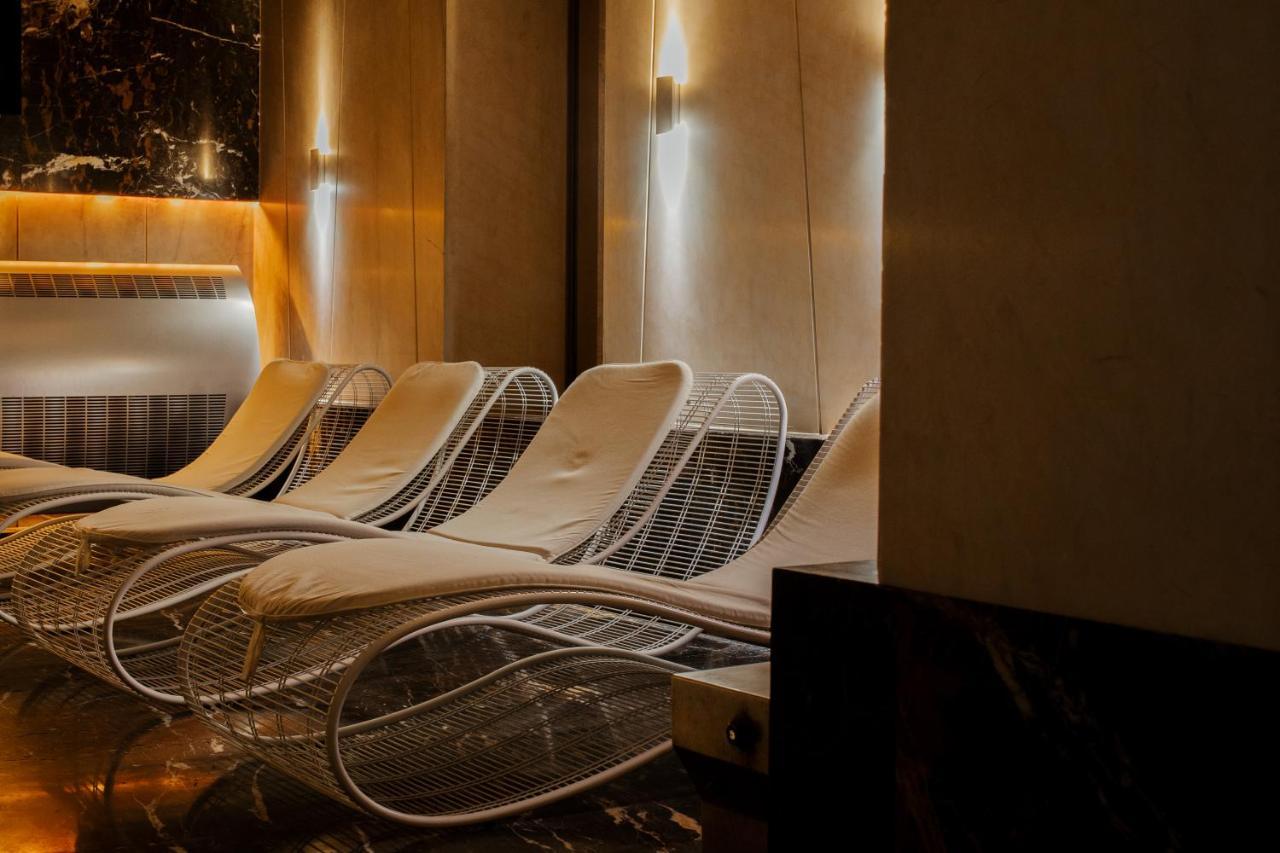 ホテル モノポール ブロツワフ ヴロツワフ エクステリア 写真 The spa at The Landmark