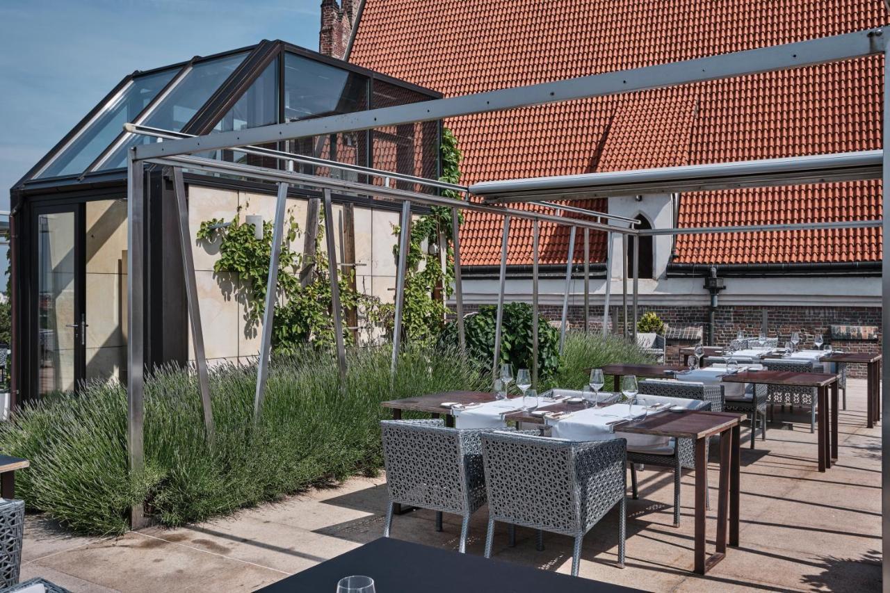 ホテル モノポール ブロツワフ ヴロツワフ エクステリア 写真 The rooftop terrace
