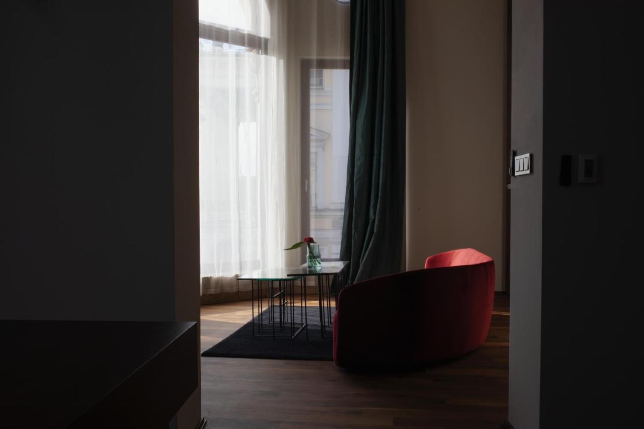ホテル モノポール ブロツワフ ヴロツワフ エクステリア 写真 A room at the hotel