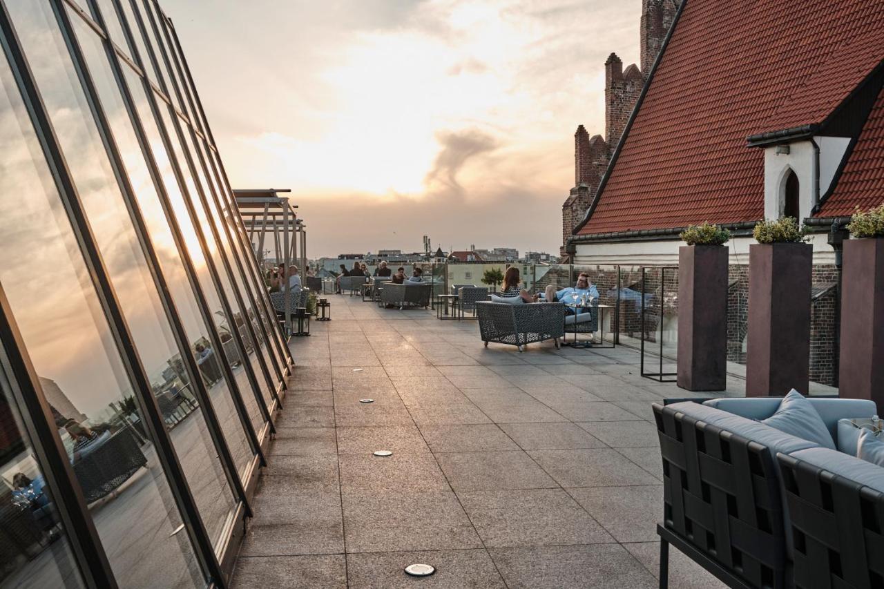 ホテル モノポール ブロツワフ ヴロツワフ エクステリア 写真 The rooftop terrace