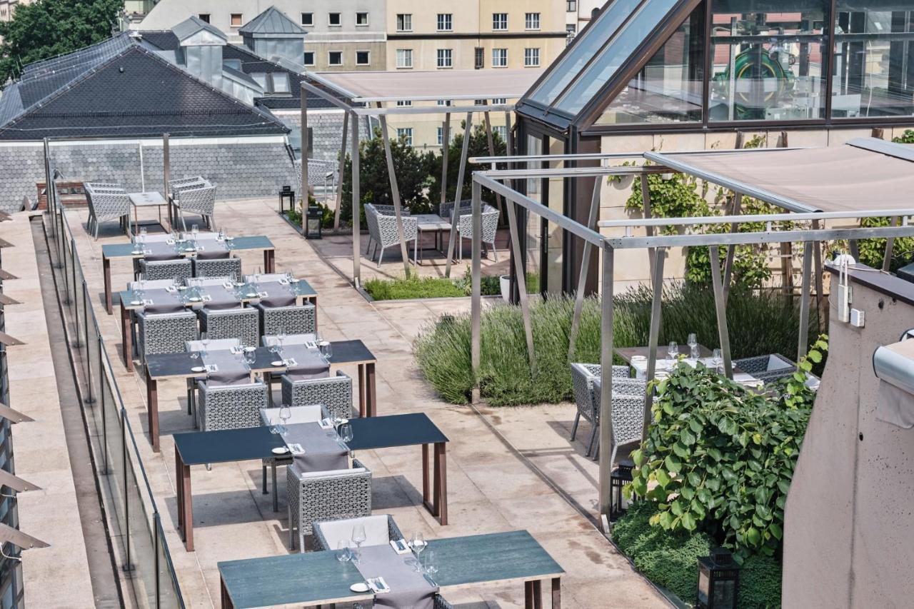 ホテル モノポール ブロツワフ ヴロツワフ エクステリア 写真 The rooftop terrace